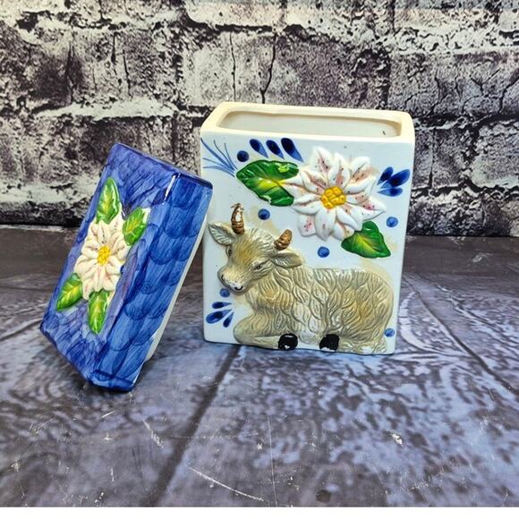 Vintage Ceramic Cow Canister with Floral Design and blue lid - Picture 2 of 7